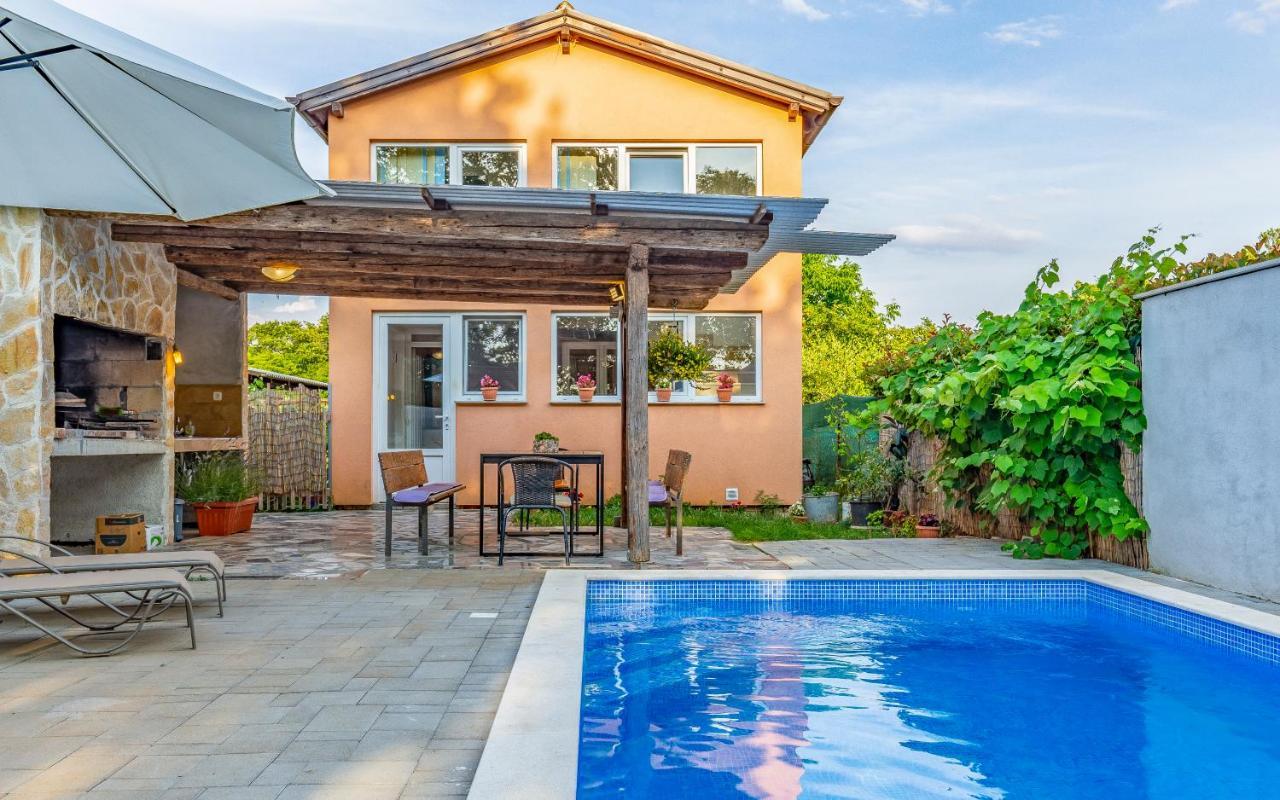 Villa Iness Medulin Eksteriør bilde